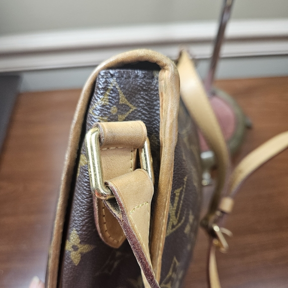 Authentic Louis Vuitton Menilmontant Messenger Cros Bag PM Brown Monogram Canvas - Picture 6 of 13
